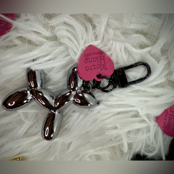 Balloon Dog Bag Charm/Keychain - Picture 7 of 15